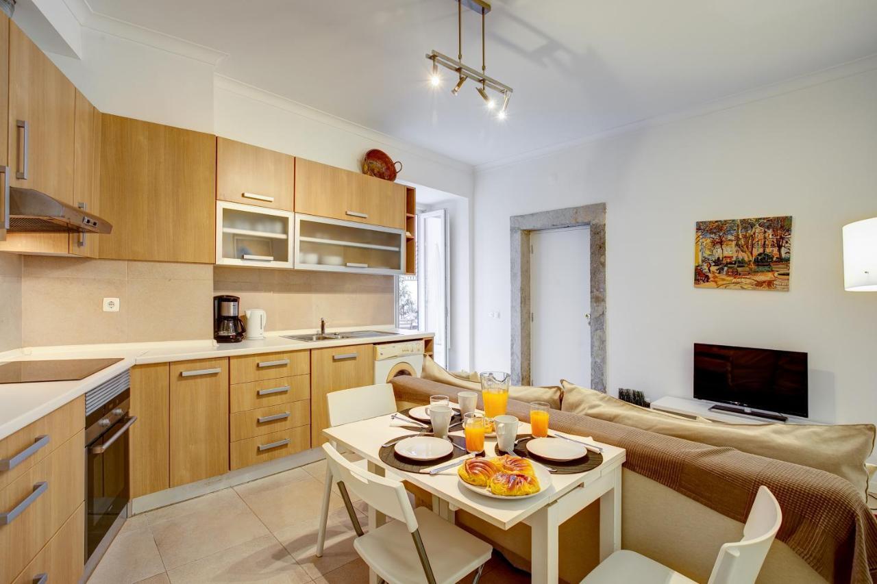 Cozy Tailor Made With A Refreshing Terrace Apartamento