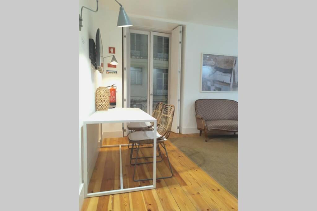 Apartment Combro 77 Charming By Get Your
