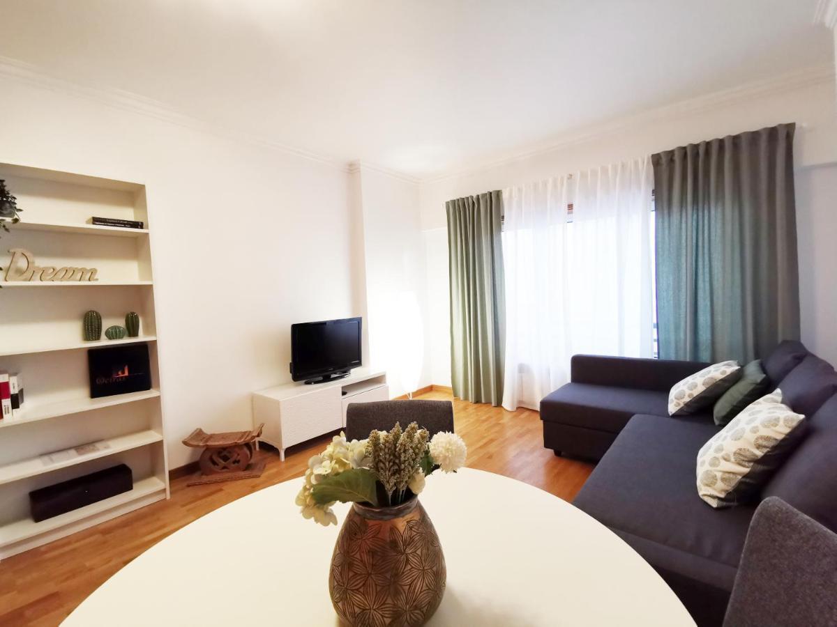 Down Town - Expo27 Apartamento