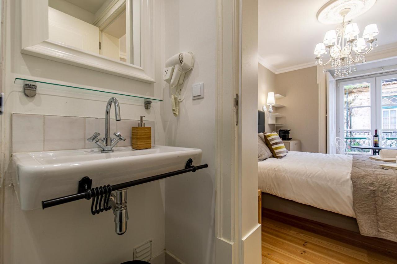 Lovelystay - Charming Douradoures I Apartamento Lisboa