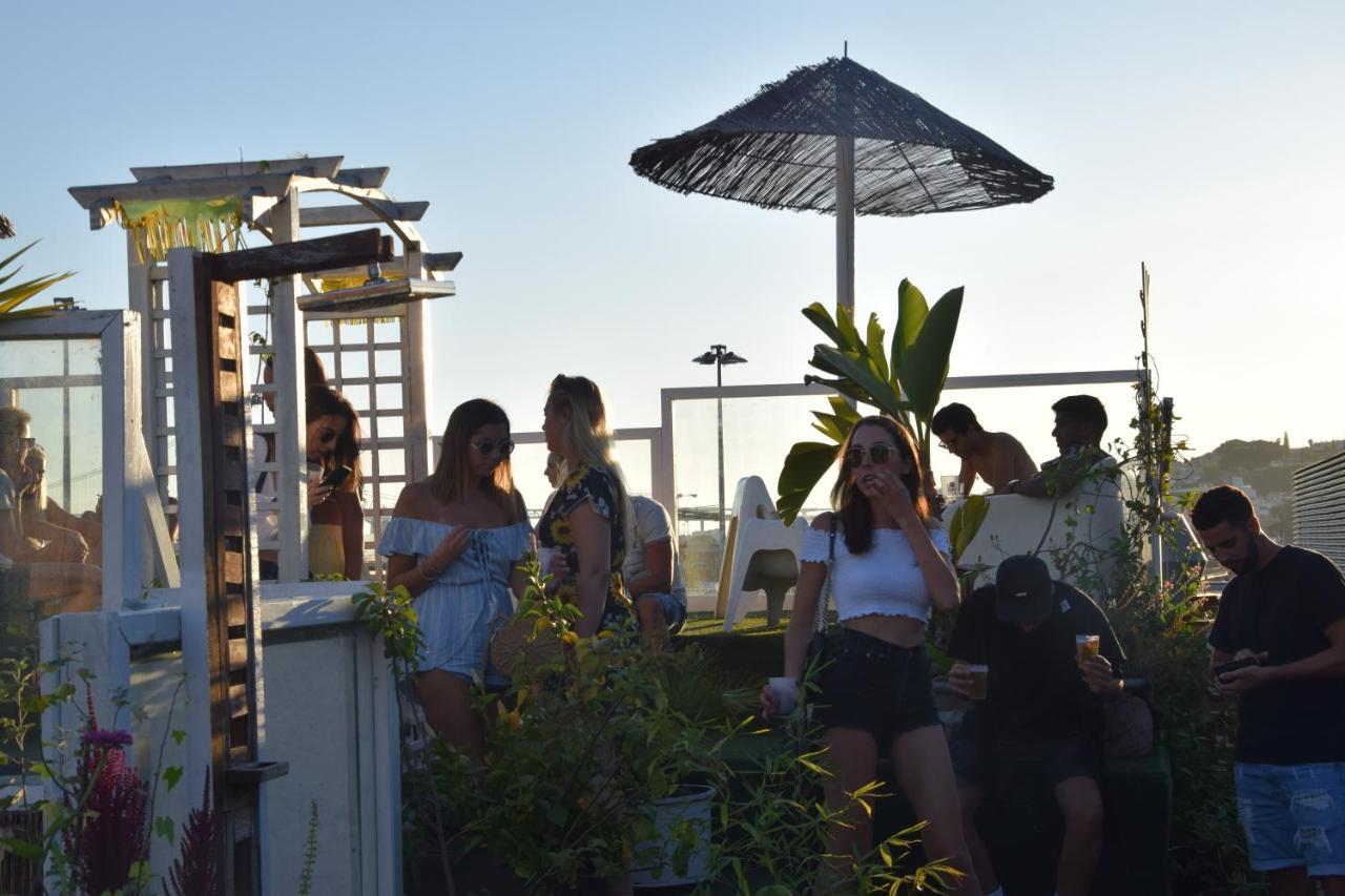 Sunset Destination Hostal *