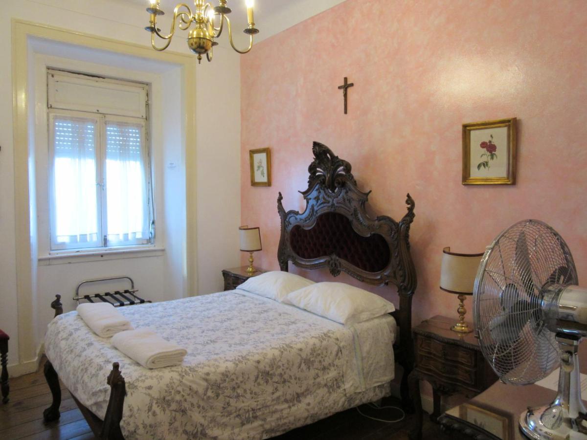 Family Macedo Bed and breakfast