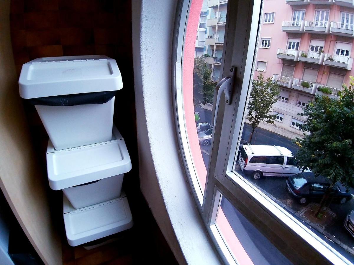 Theorynomad Al Hostal