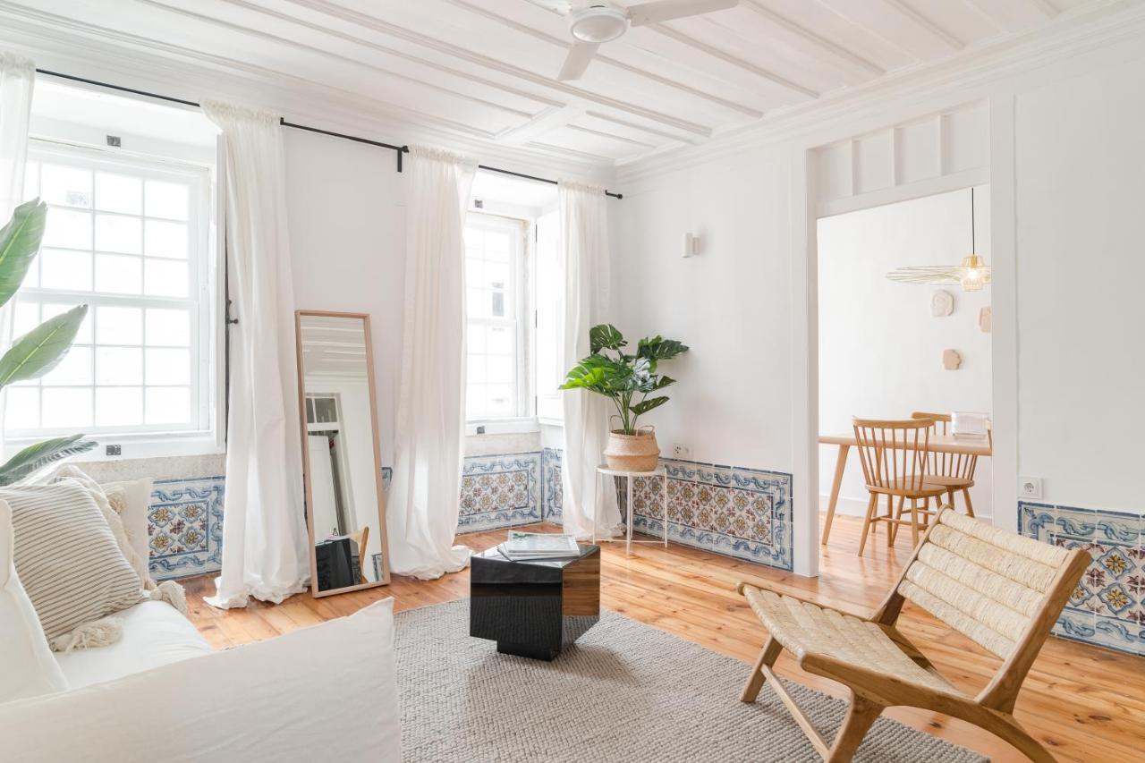 Casa Boma - Typical And Spacious - Lapa Ii Apartment Lisbon