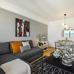 Whome Panoramic View With Elevator, Ac, Garage Perfect For Families & Business Travellers