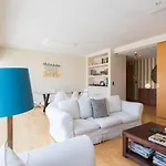 Flh Alcantara Family Apartment
