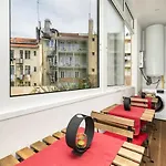 Exotic M2 R2 - Comfortable Classy Double Room With Shared Bath