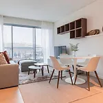 Upscale Riverside Property By Lovelystay