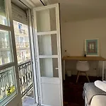 Quarto Com Wc Privativo Em Casa Partilhada