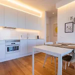 Oasis 28 III By Innkeeper