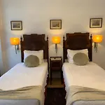 Discovery Apartment Estrela