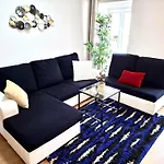Helle Und Gemuetliche Wohnung Im Zentrum