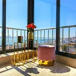 Lovelystay - Full Sky In Chiado