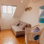 Like Home - Santos