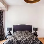 Alfama Chic 1