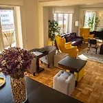 Home Sweet Lisbon Suites