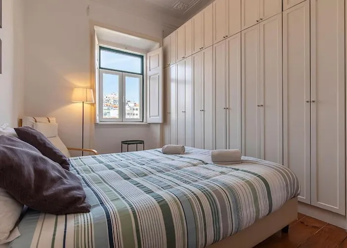 Typical Lisbon Apartment 2Bdr