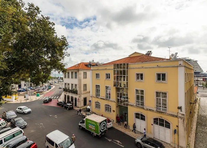 Bmyguest - Alfama River Studio