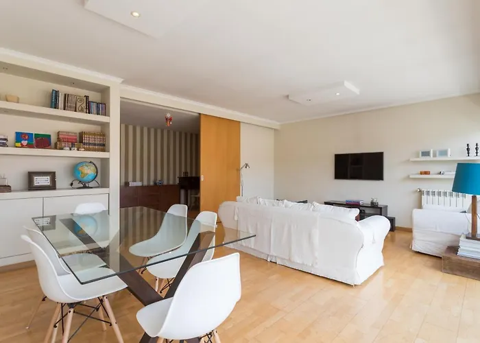 Flh Alcantara Family Apartment
