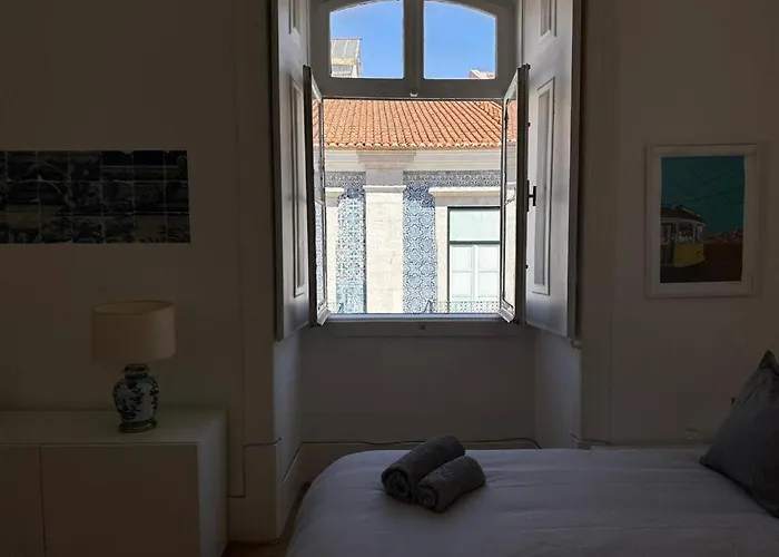 Quarto Com Wc Privativo Em Casa Partilhada