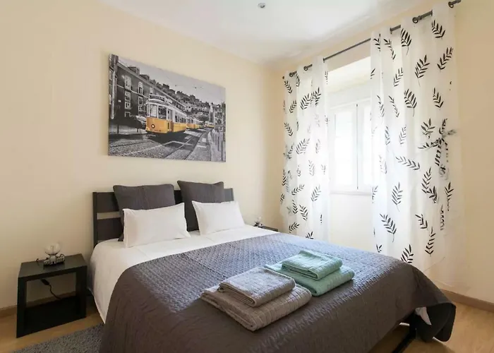 Photographer\'S House In Graca