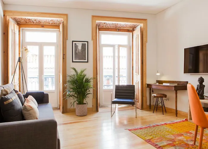 Chiado-Atalaia/AC/2 Bedrs/Balcony/Unique location