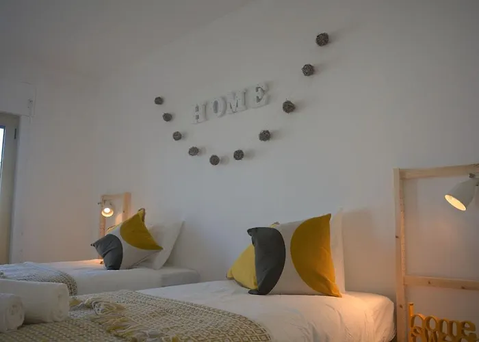 Modern & Bright By Homing