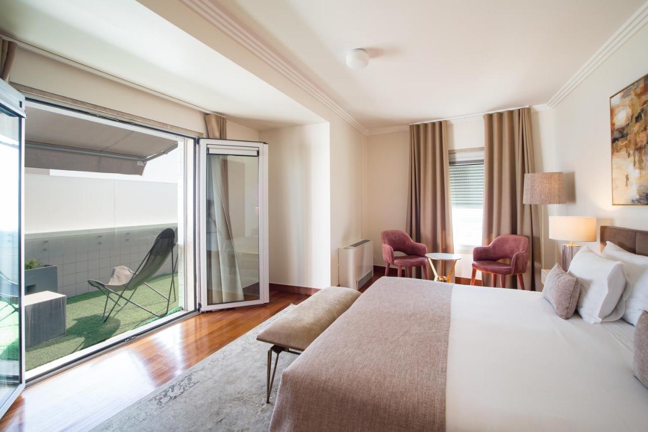 Oriente 25 By Iin - Parque Nacoes *