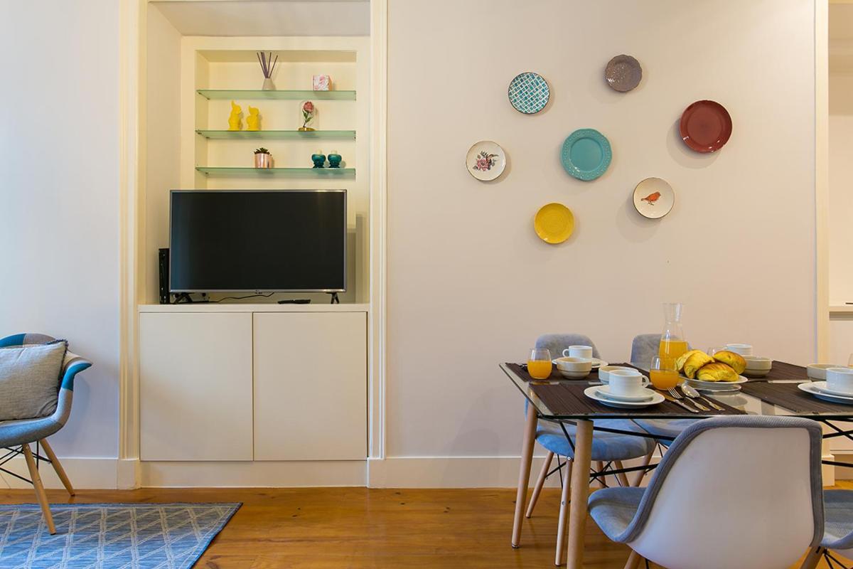 Lovelystay - Cozy 3bdr In Estrela Apartamento *