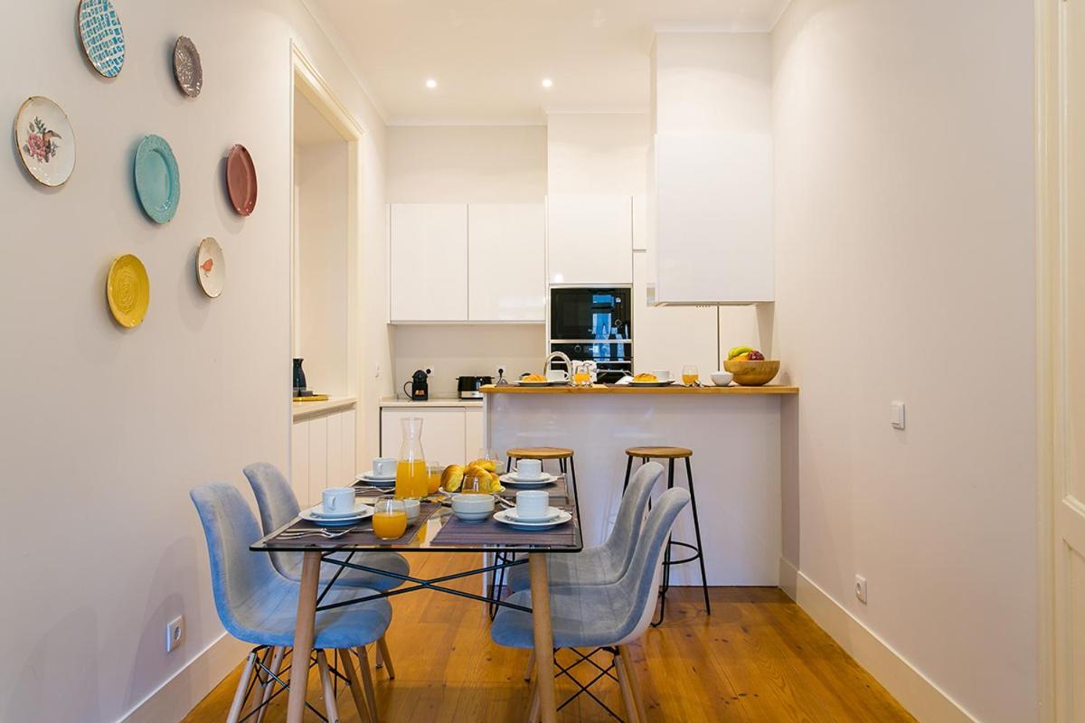 Lovelystay - Cozy 3bdr In Estrela Apartamento