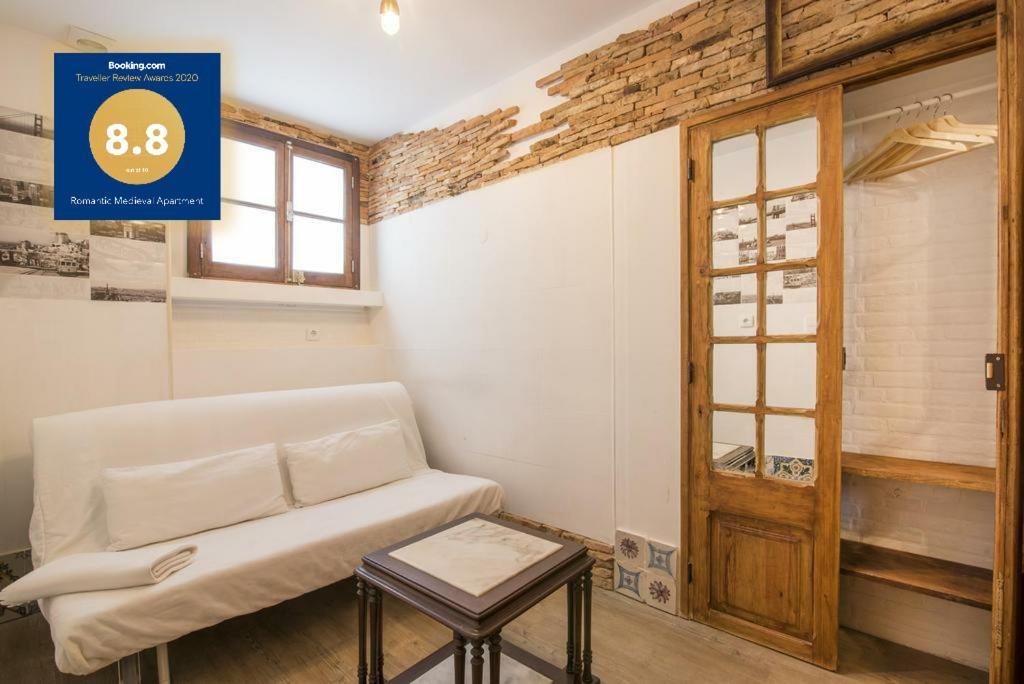 Romantic Medieval Apartamento