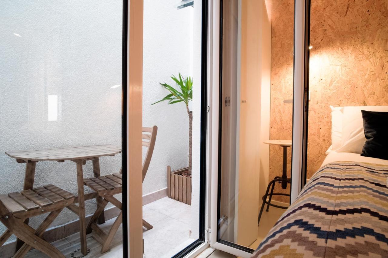 Apartment Friendly Border Design Lisbon