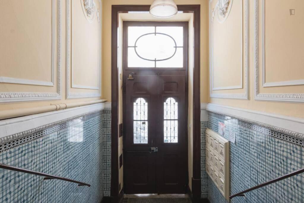 Apartamento Sunny Terrace Apt, Close To Downtown! 2 Bedroom Flat