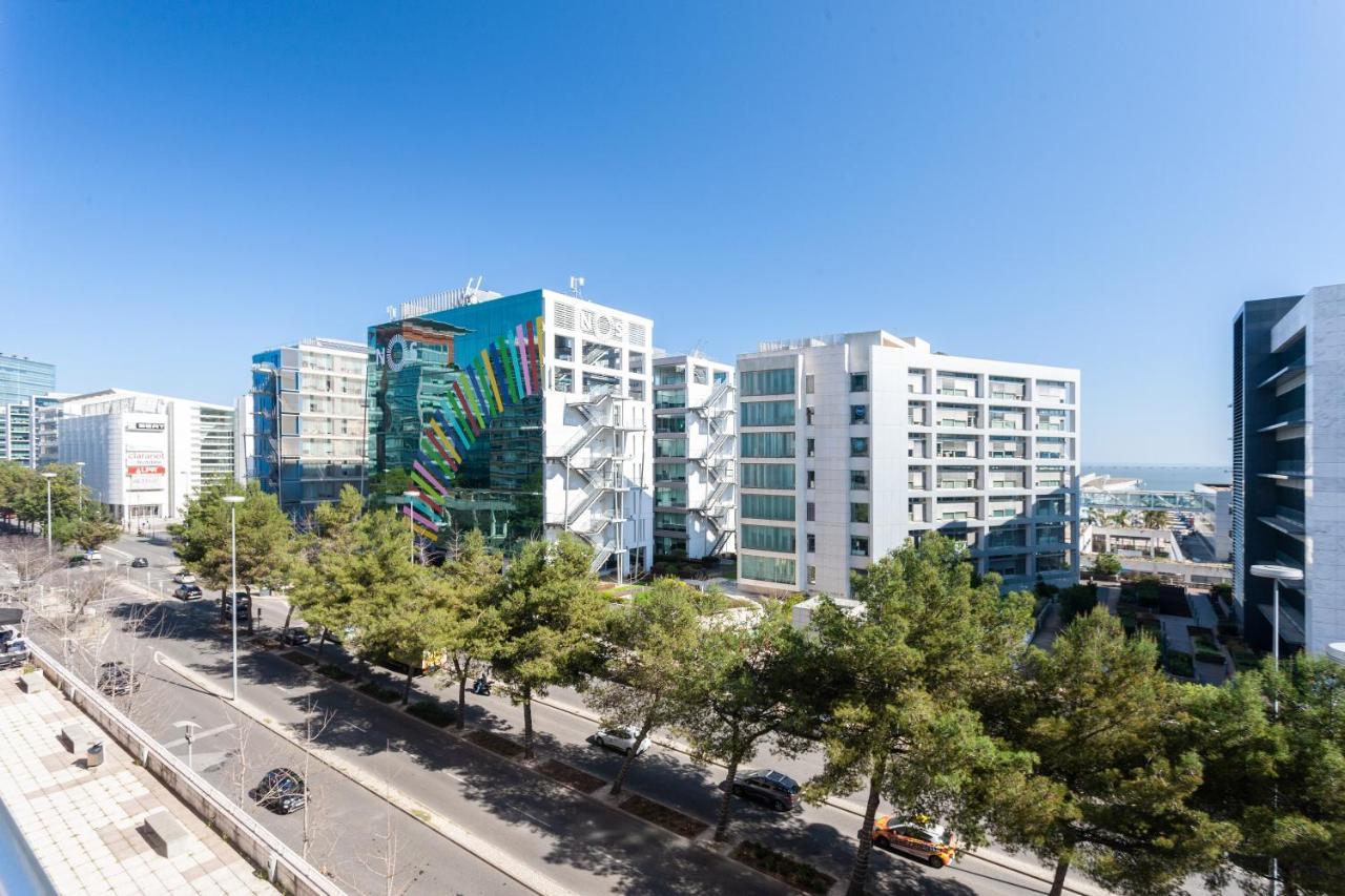Orient - Modern, Spacious And Sunny! By The River! Apartamento Lisboa