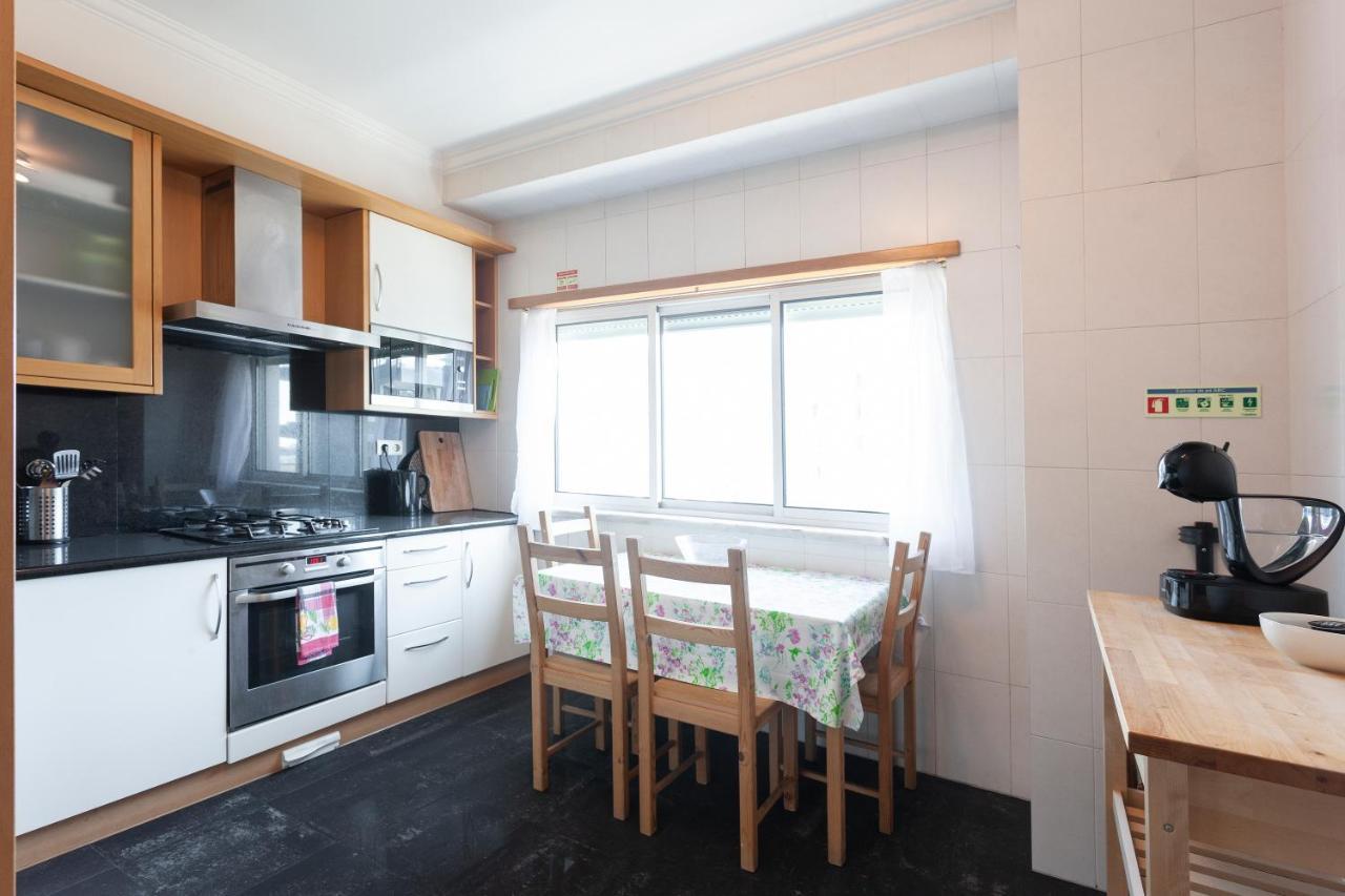 Orient - Modern, Spacious And Sunny! By The River!