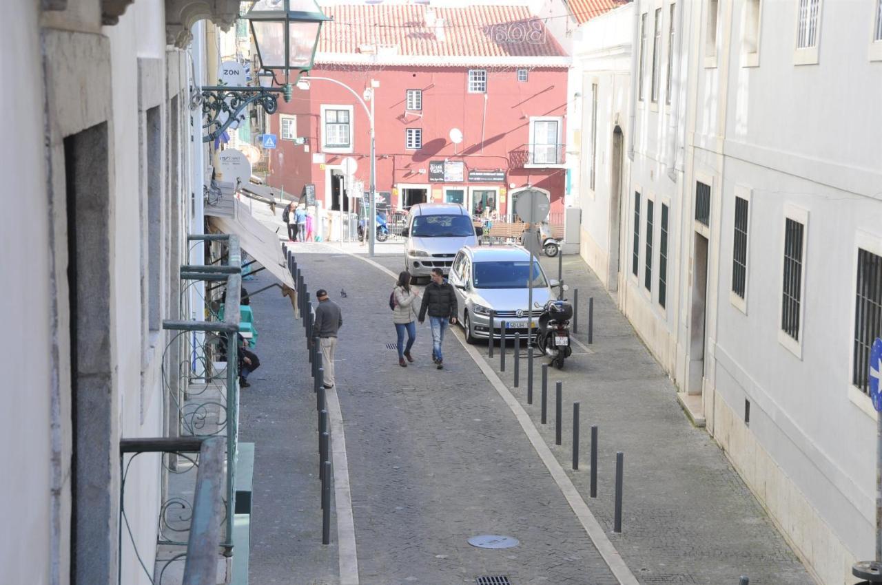 Your At Alfama's Heart Apartment