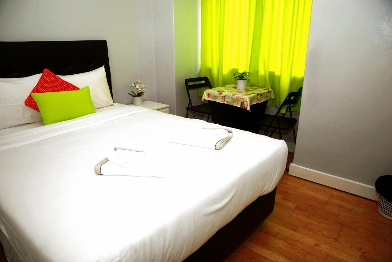 Do Castelo Hostal