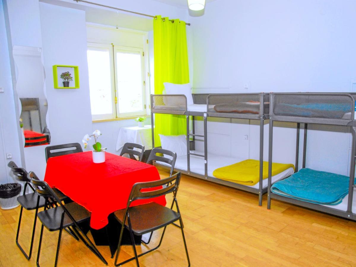 Do Castelo Hostal