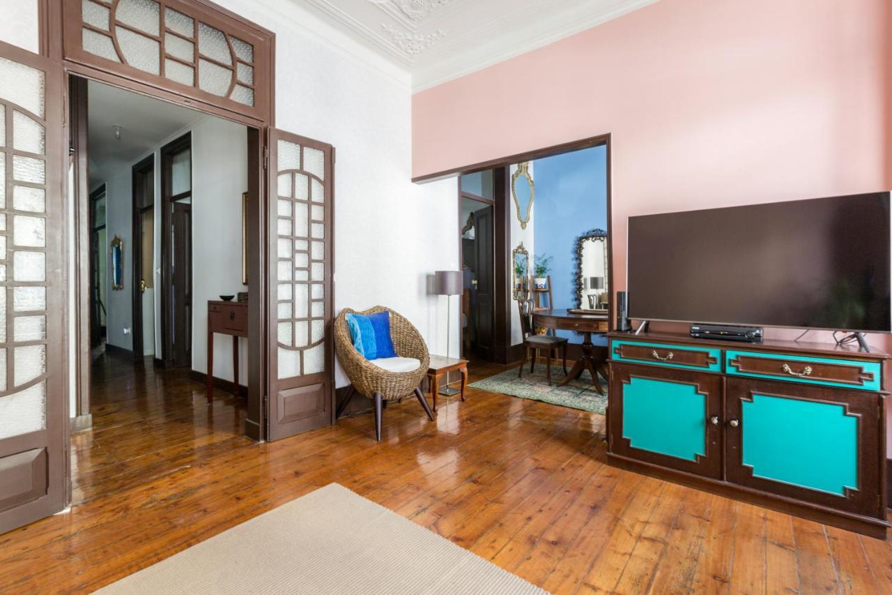 Charming In A 19th Century Building Apartamento