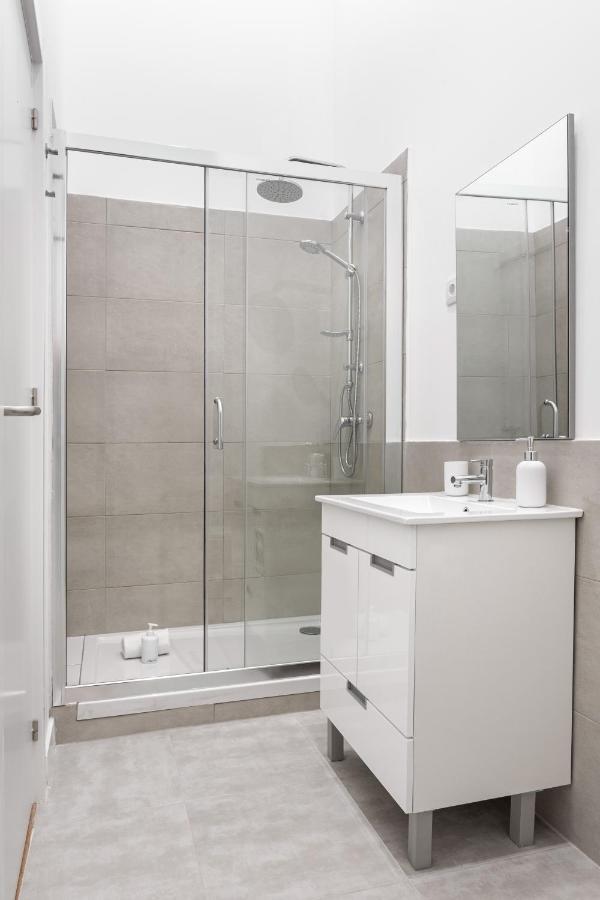 Altido Stylish 2-level Flats Near Ajuda Palace *