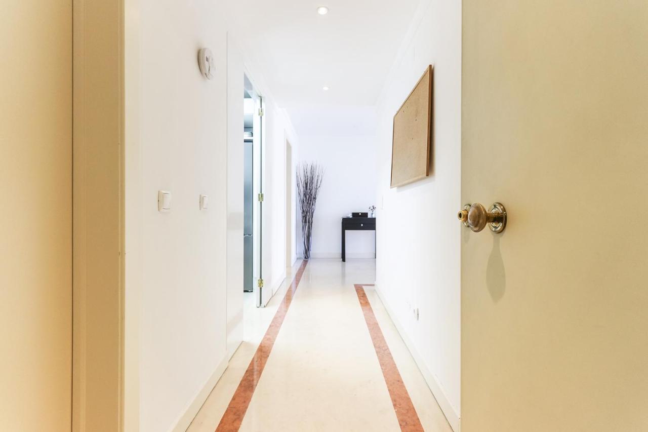 Flower 360º - Your Lovely Flat With Pool And Parking Apartamento *