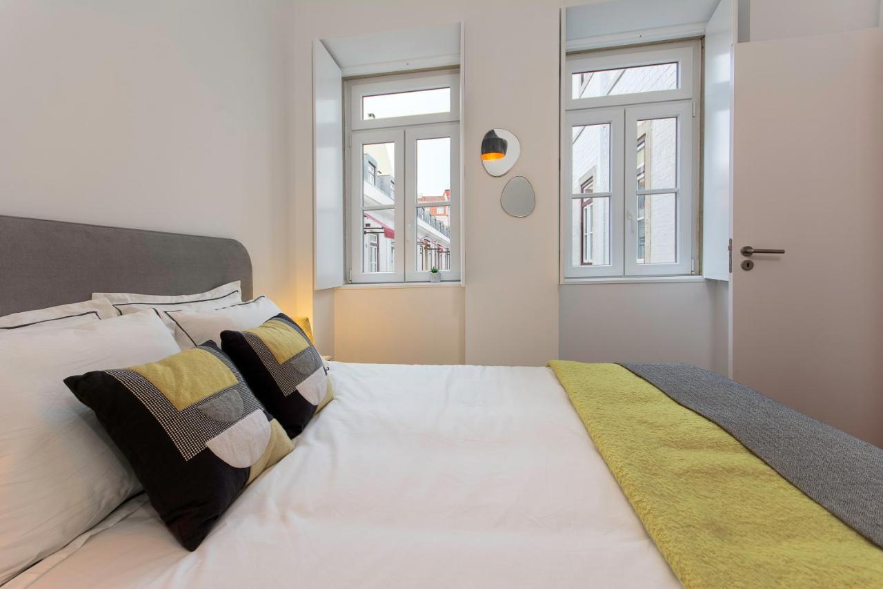 Apartment Charming In Private At Graca Lisbon