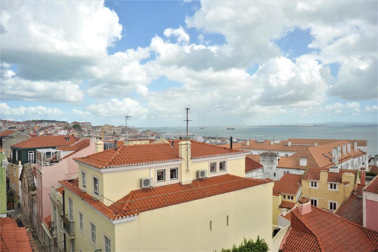 Santos - Upper Loft With River View * Lisboa