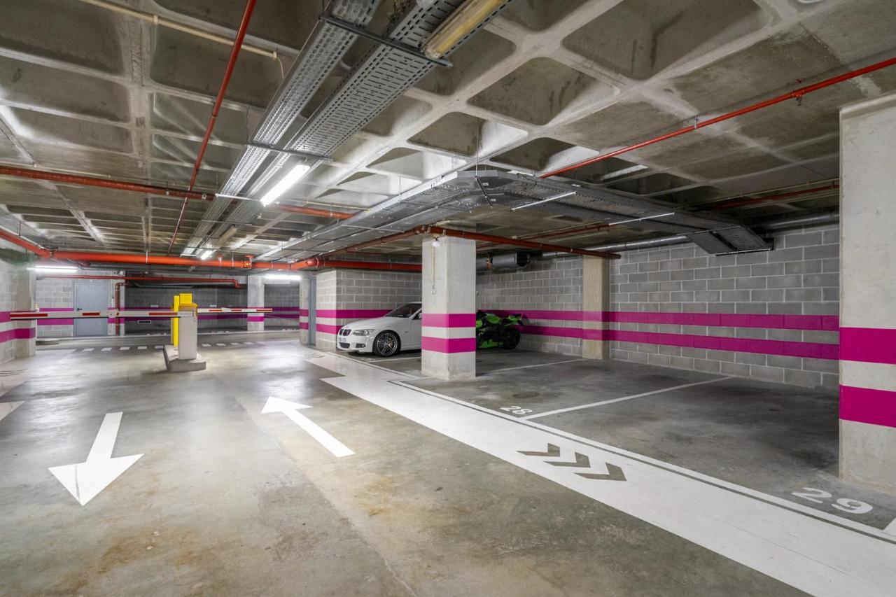 Whome Panoramic View With Elevator, Ac, Garage Perfect For Families & Business Travellers * Lisboa