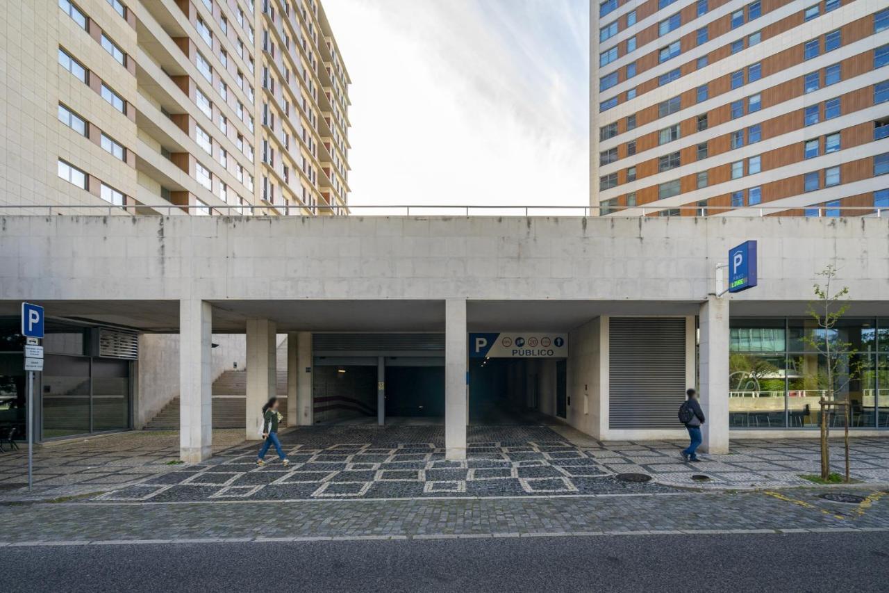 Whome Panoramic View With Elevator, Ac, Garage Perfect For Families & Business Travellers *