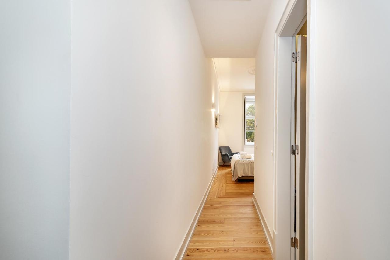 Apartment Beautiful Close To Praca Do Comercio By Lovelystay