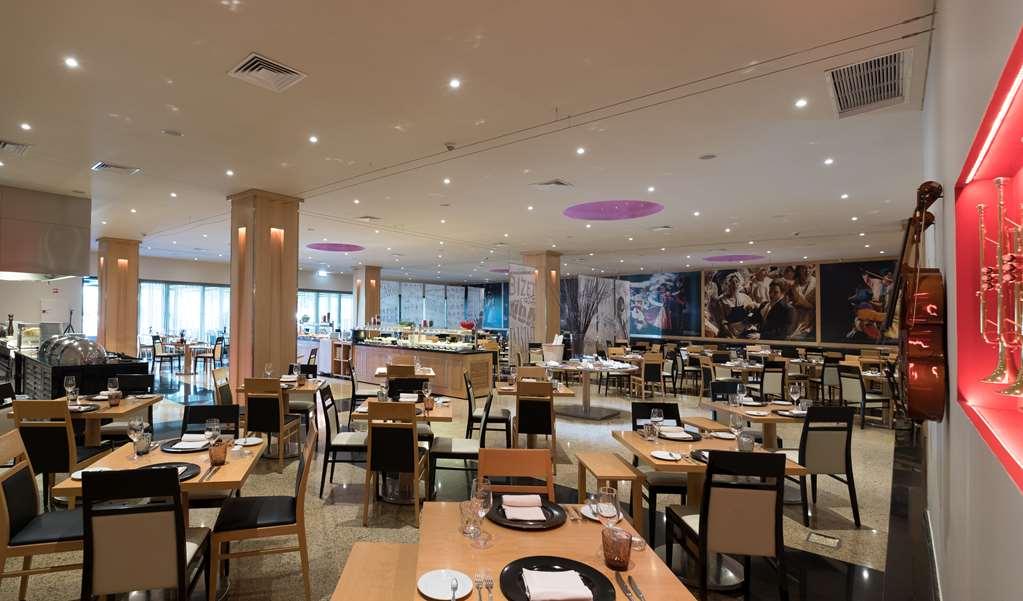 Gale Opera Hotel 4*