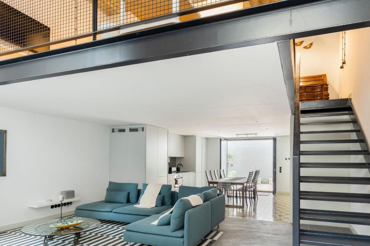 Apartment Majestic W/ Patio By Lovelystay