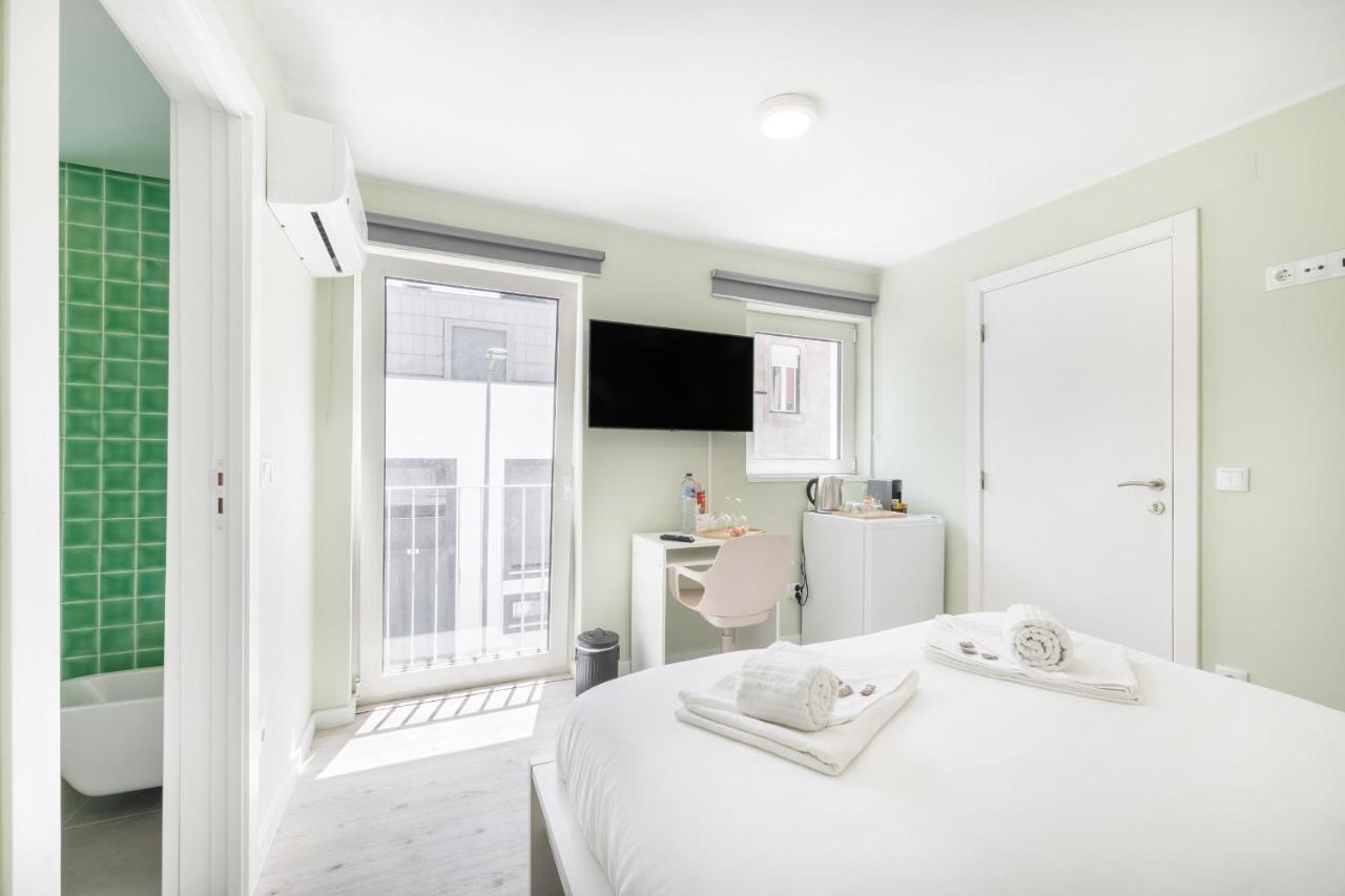 Olala Oriente Suites Ii *
