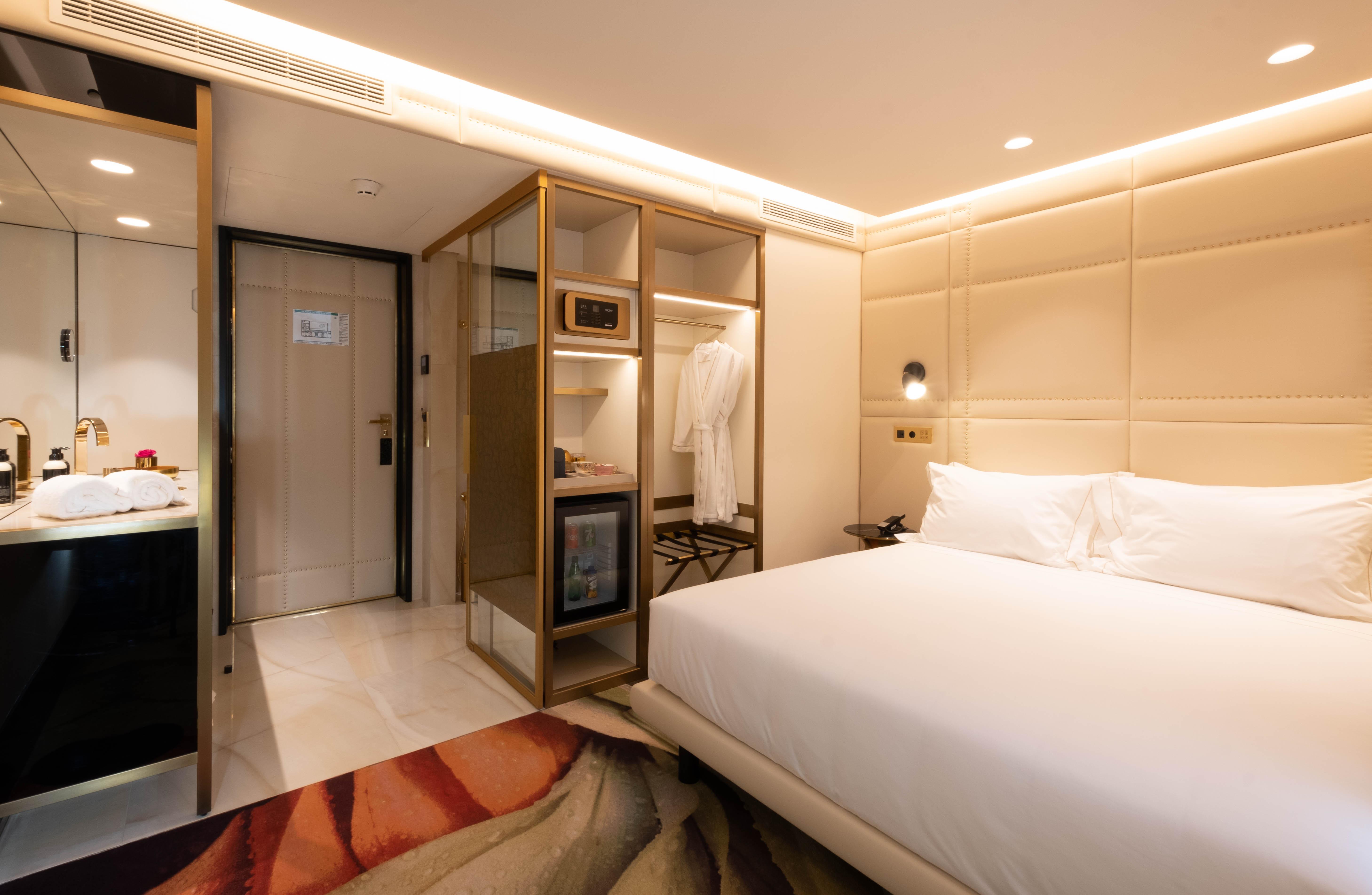 Hotel Madalena By The Beautique 4*